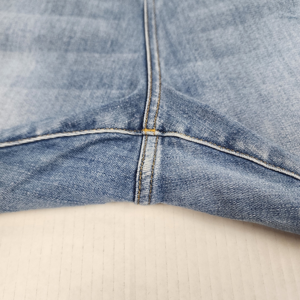 Pilcro Anthropologie Ankle Jeans Light Blue Distressed Denim Size 22W - Picture 9 of 16